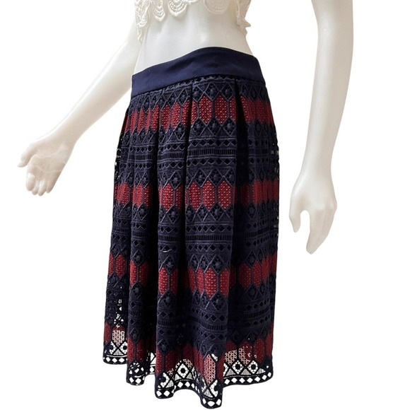 New Trina Turk LeLand Diamond Embroidered Lace Skirt Navy Red Sz 6 NWT Fairygoth - Picture 11 of 17